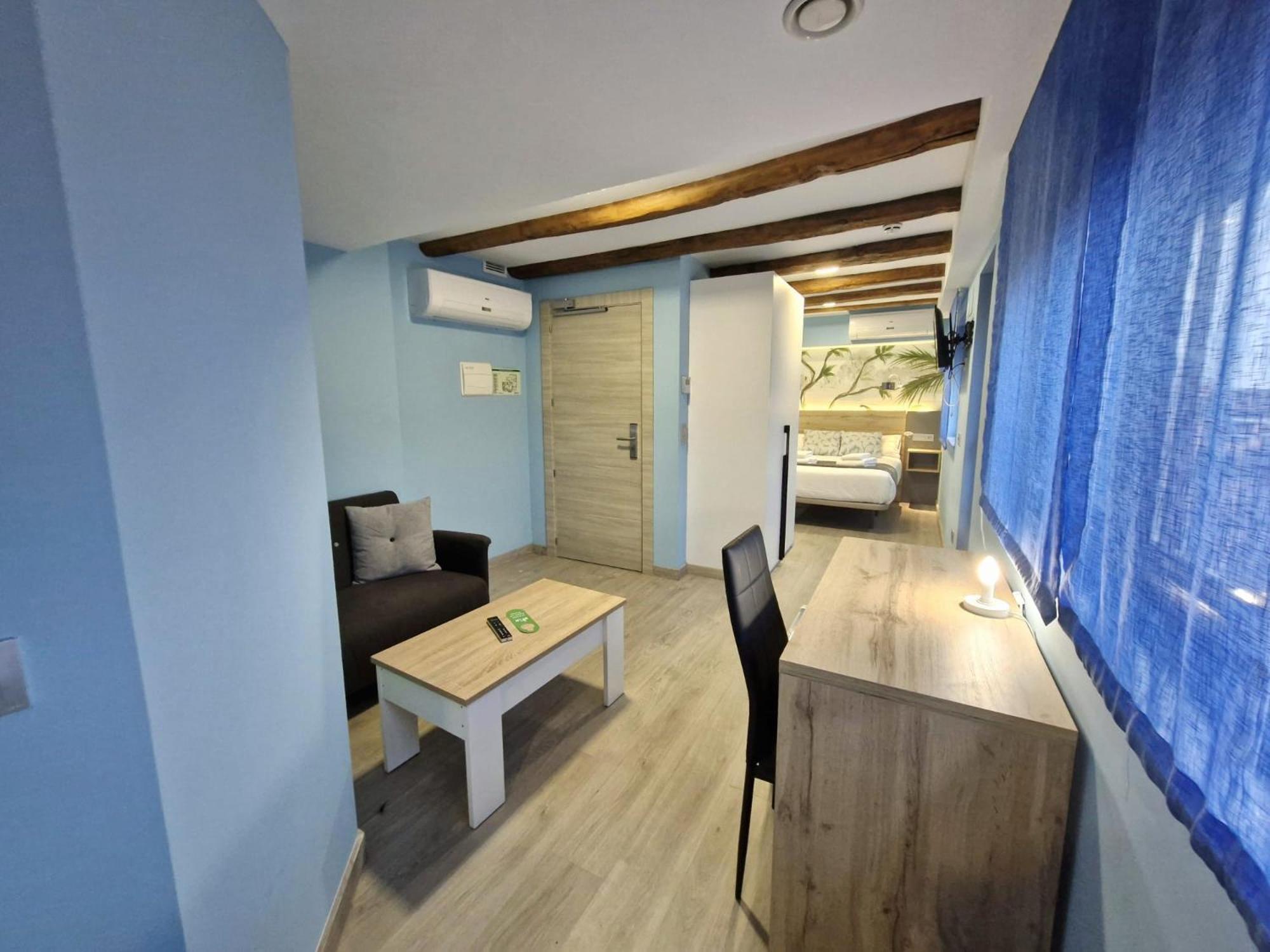 Feeling Home - Suites&Rooms レオン エクステリア 写真